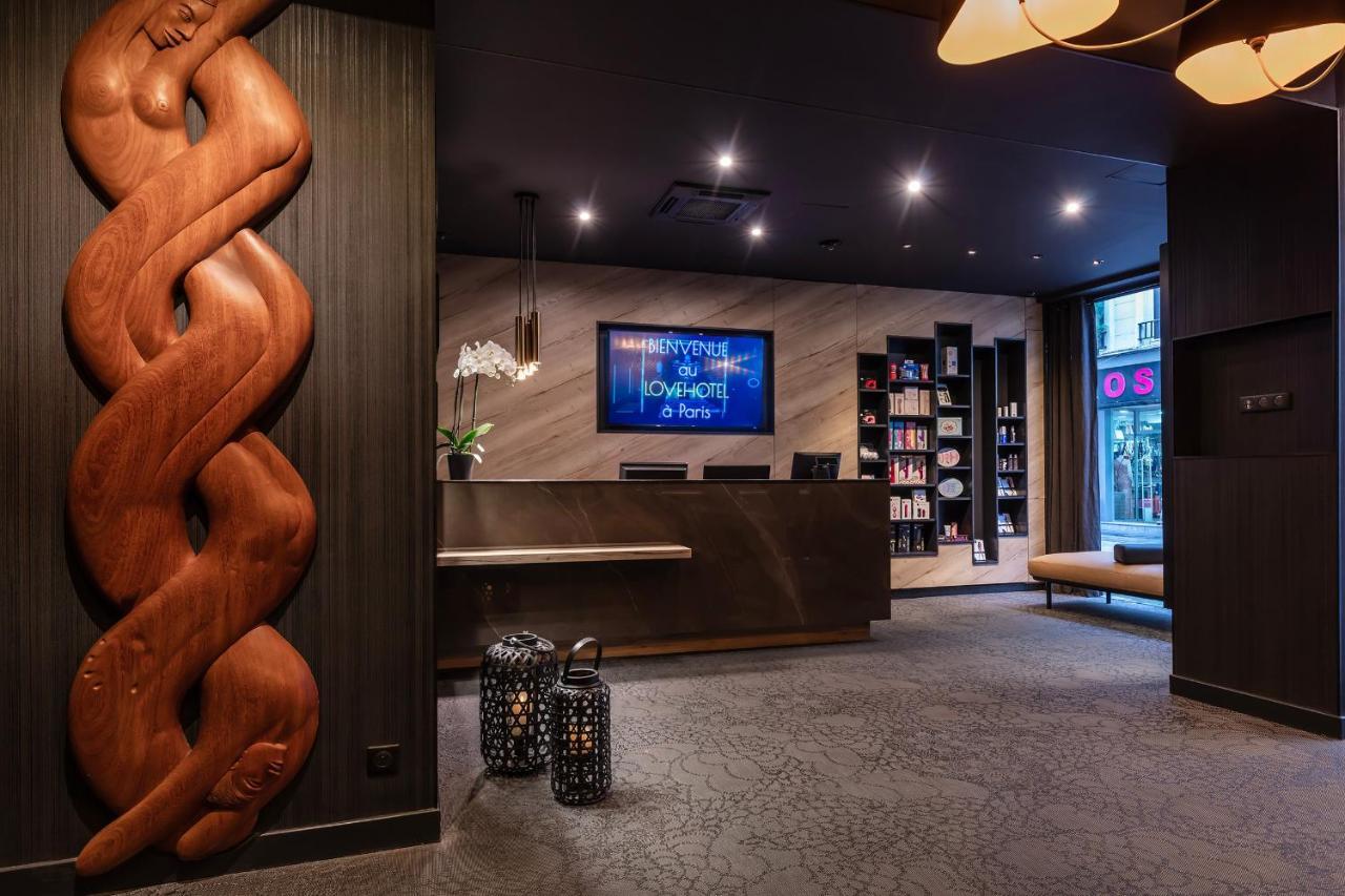 Love Hotel Avec Nuit Insolite Au Dandy Et Jacuzzi Privatise (Adults Only) Paris Exterior photo
